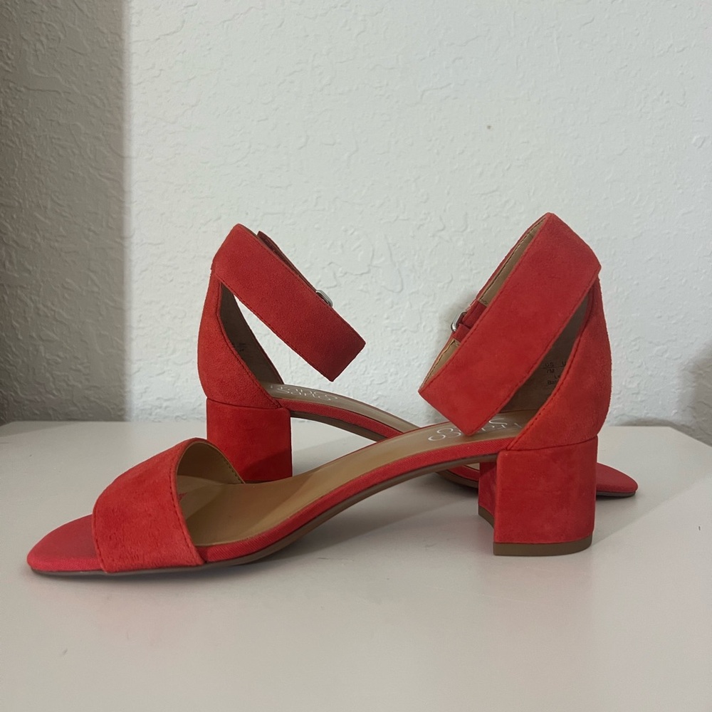 Franco Sarto Rosalina Suede Block Heel Sandal Red Size‎ 7 Minimalist Normcore - Picture 4 of 10